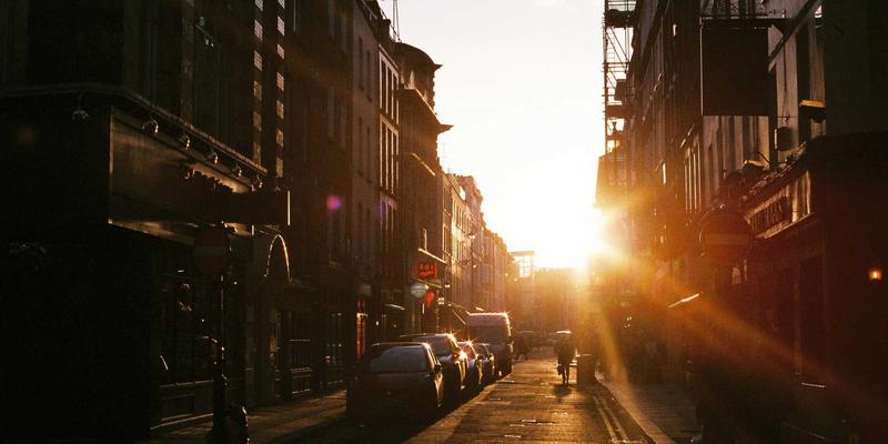 瑞福航金鹏俱乐部升级全攻略：解锁清关与物流运输的隐藏权益